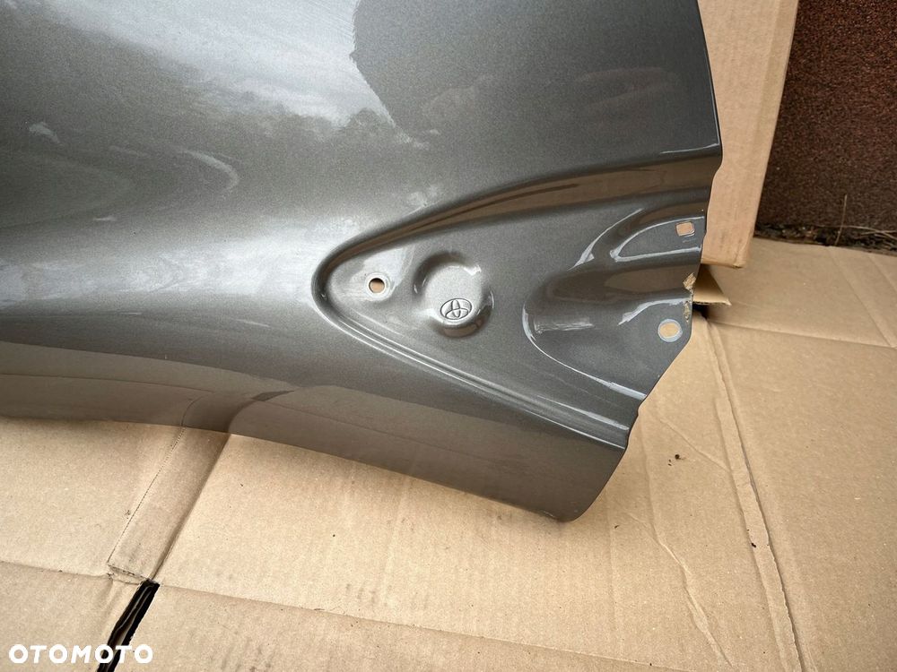 TOYOTA YARIS 3 11-20 5D tylny tył prawy błotnik - 4