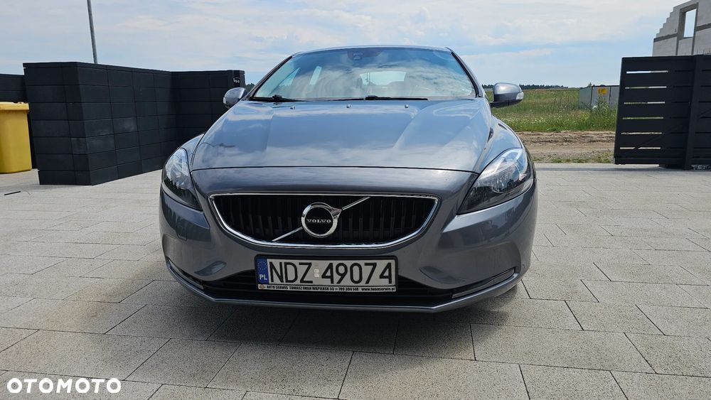 Volvo V40 D2 - 2