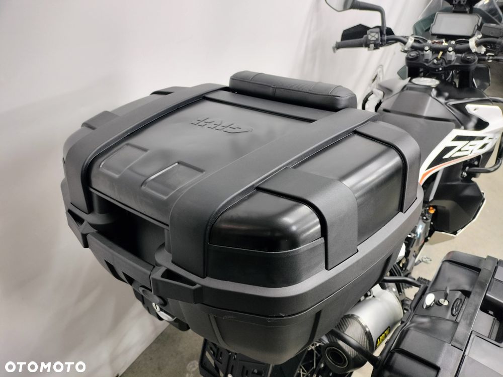 KTM Adventure - 12