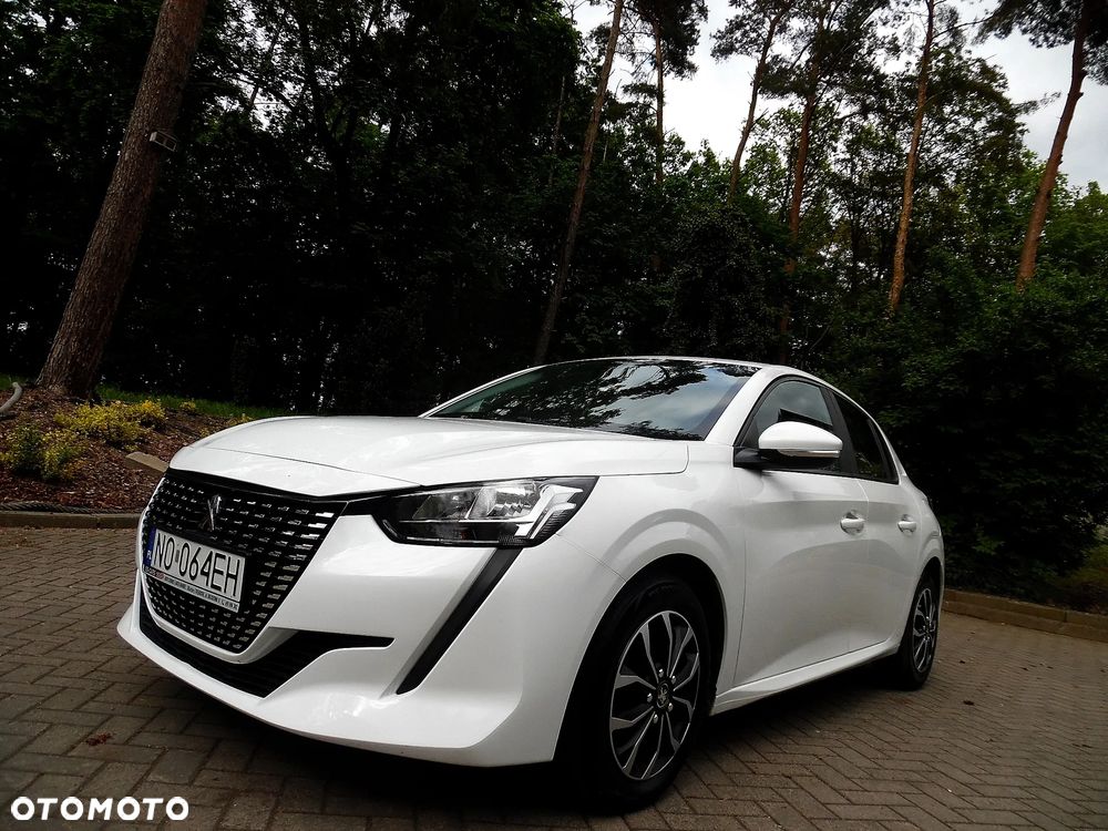 Peugeot 208 - 3