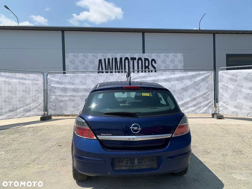 OPEL ASTRA 2008 *SAMOCHÓD NA CZĘŚCI* 1103 MASKA, LAMPA, DRZWI, LUSTERKO, ZDERZAK, GRILL, BŁOTNIK, KLAPA, BELKA, DESKA, FOTELE, KANAPA, ĆWIARTKA KIEROWNICA, TARCZE, ZACISKI, ZAWIESZENIE, KOMPLETNY PRZÓD, KOMPLETNY TYŁ, LICZNIK, ZEGARY, PRAWE LEWE PRZÓD TYŁ - 4