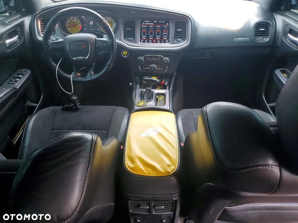 Dodge Charger 5.7 R/T - 7