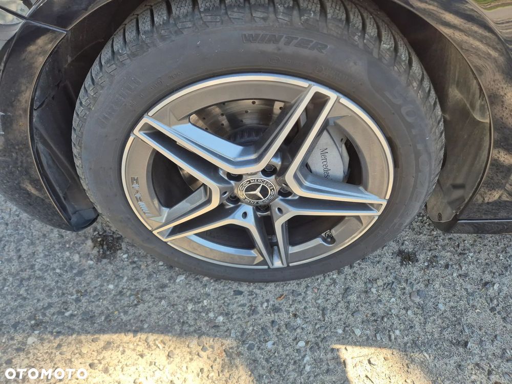 Mercedes-Benz Klasa E 220 d 9G-TRONIC AMG Line - 13