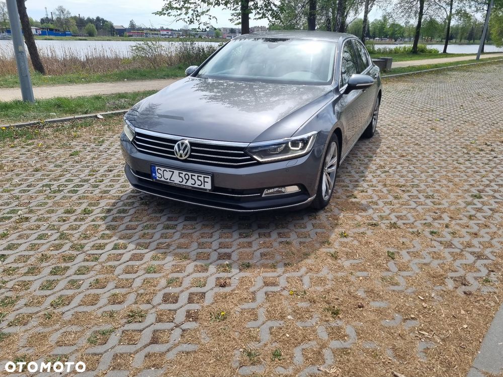 Volkswagen Passat 2.0 TDI SCR Highline - 2