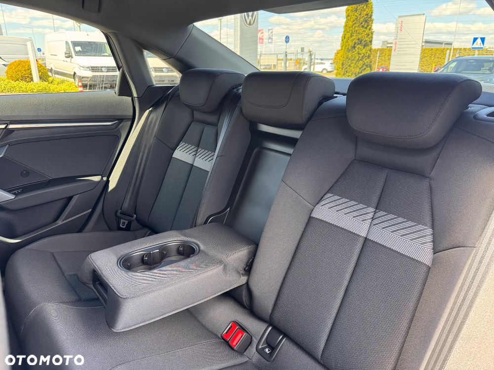 Audi A3 Limousine TFSI 110 kW Advanced - 25