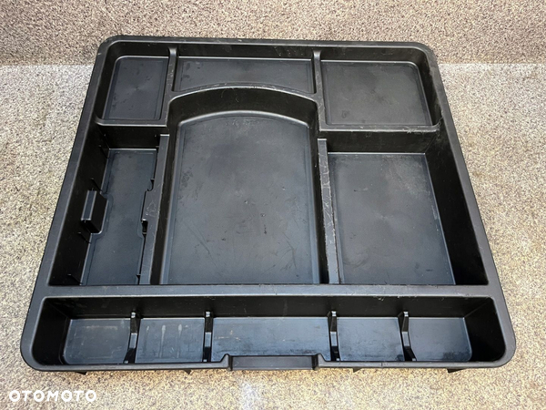Organizer wklad wanna bagaznika Mercedes W211 KOMBI ORYGINAL