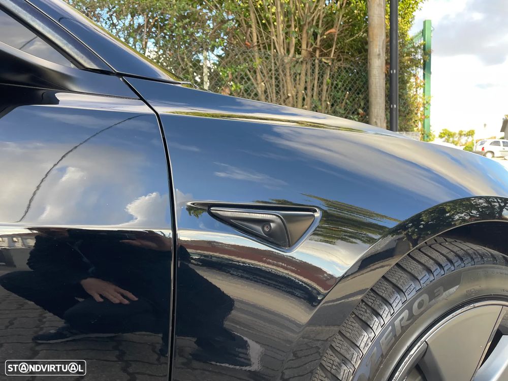 Tesla Model 3 RWD - 14