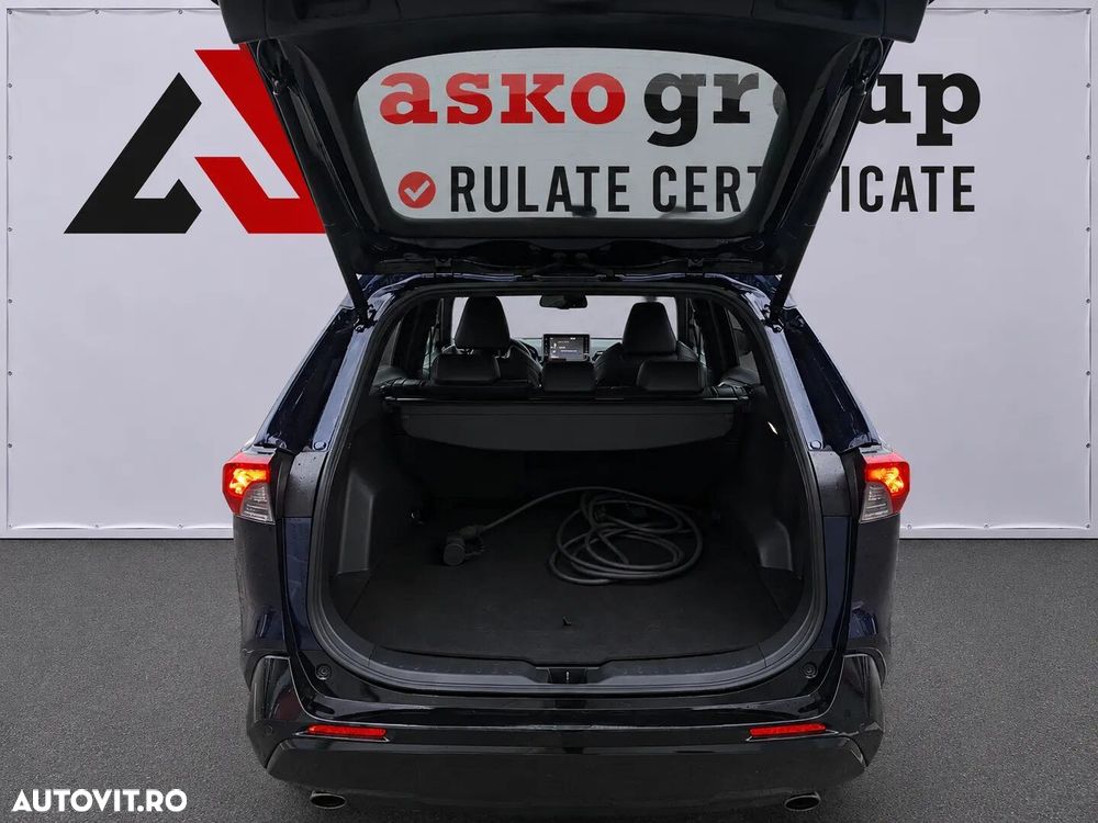 Suzuki Across PLUG-IN HYBRID - 8