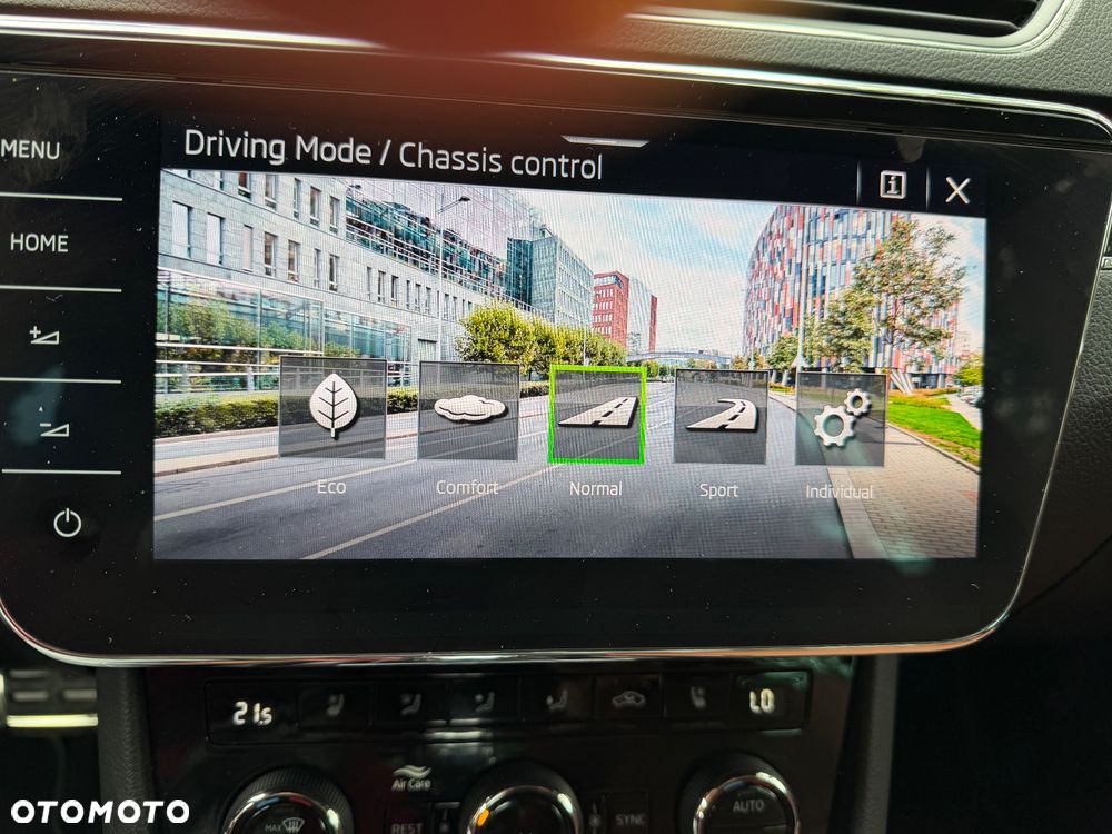 Skoda Superb 2.0 TSI 4x4 L&K DSG - 16