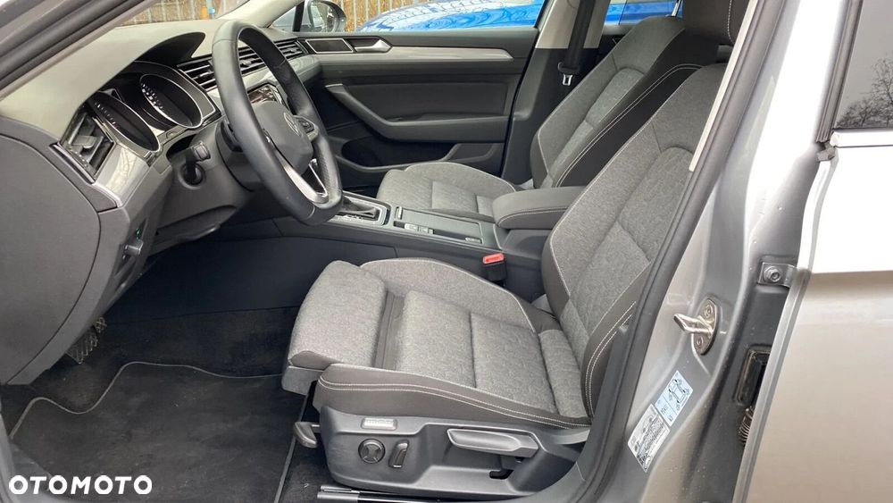 Volkswagen Passat Variant - 16