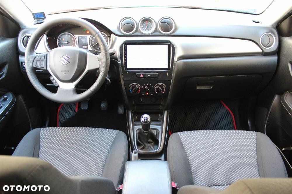 Suzuki Vitara - 9