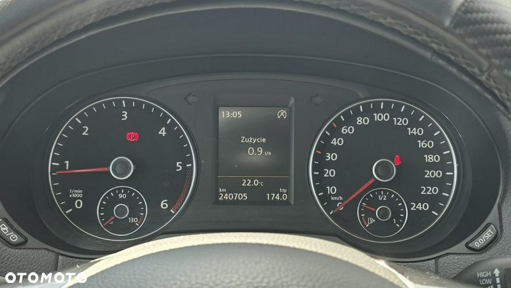 Volkswagen Sharan - 16