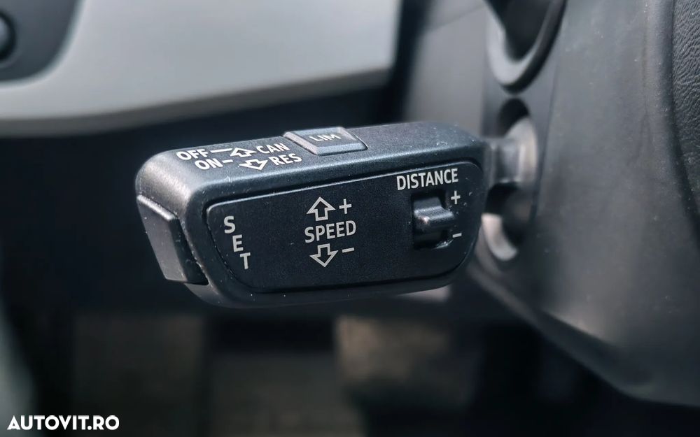 Audi A4 Avant 35 TDI S tronic - 24