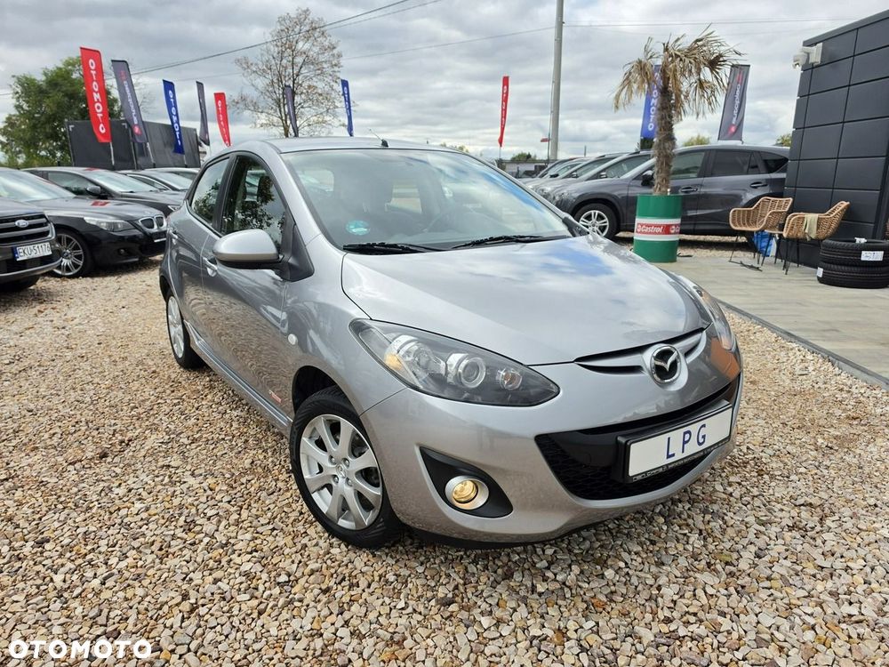 Mazda 2 - 3