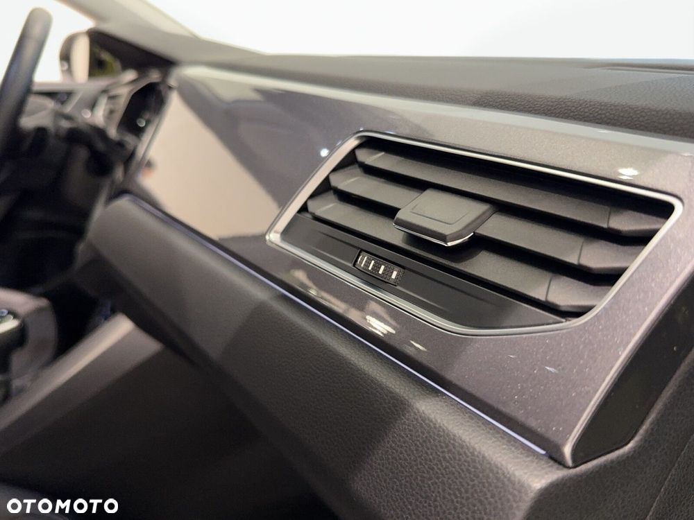 Volkswagen Taigo 1.0 TSI Style DSG - 18