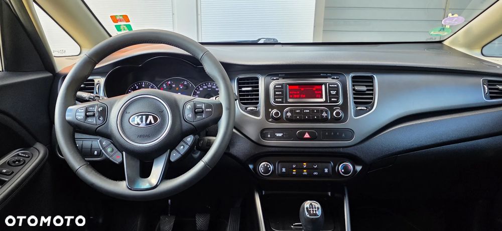 Kia Carens 1.6 GDI M 7os EU6 - 11