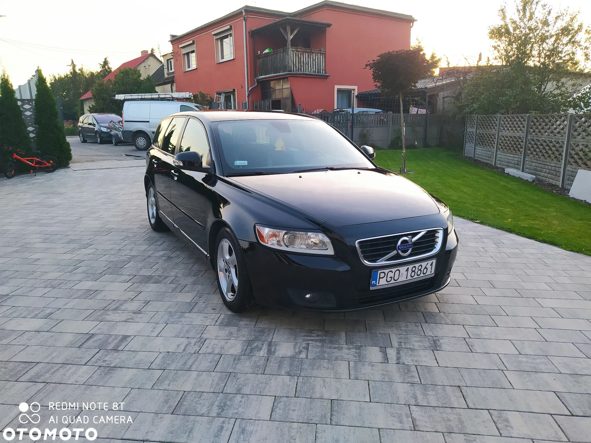 Volvo V50 D2 Momentum Start-Stop - 1