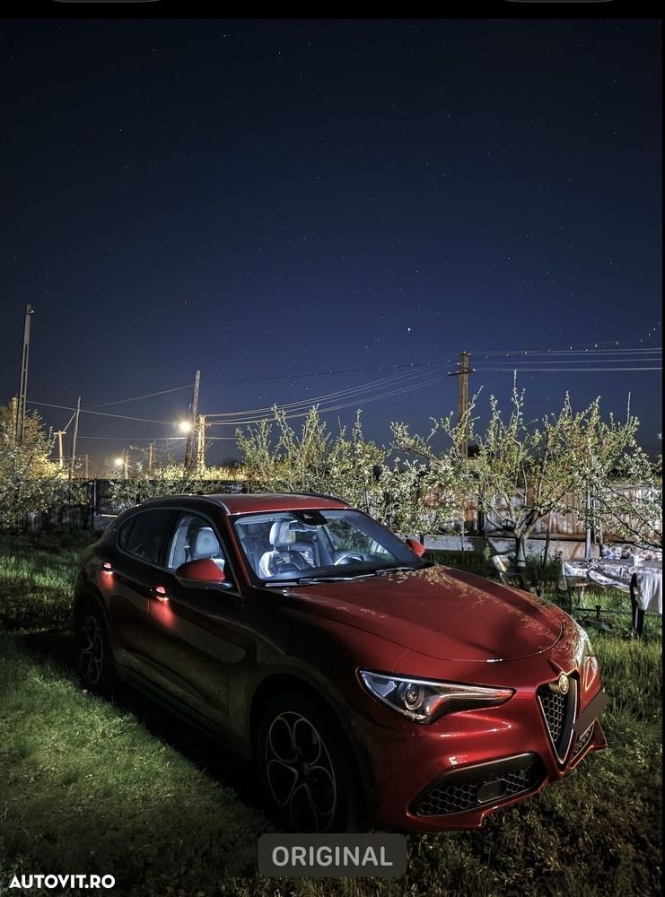 Alfa Romeo Stelvio 2.0 Turbo 16V AT8-Q4 Lusso Ti - 1
