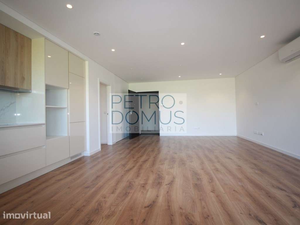 APARTAMENTO T3 NOVO A 3 MIN DO CENTRO DE LEIRIA - Grande imagem: 2/24