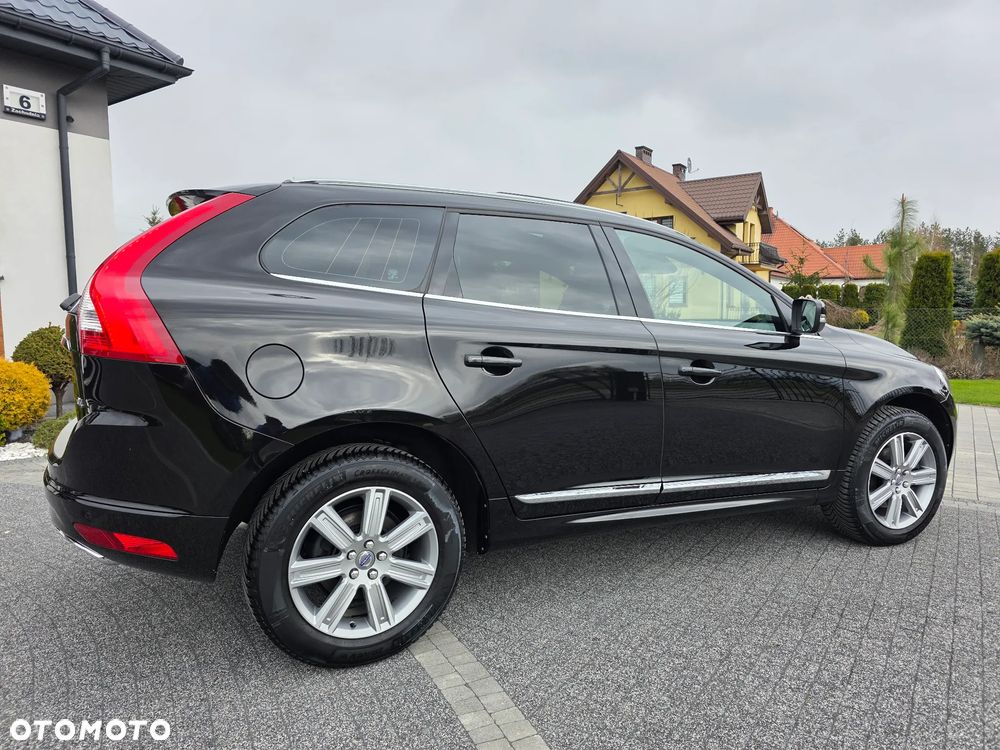 Volvo XC 60 D4 Geartronic Summum - 17