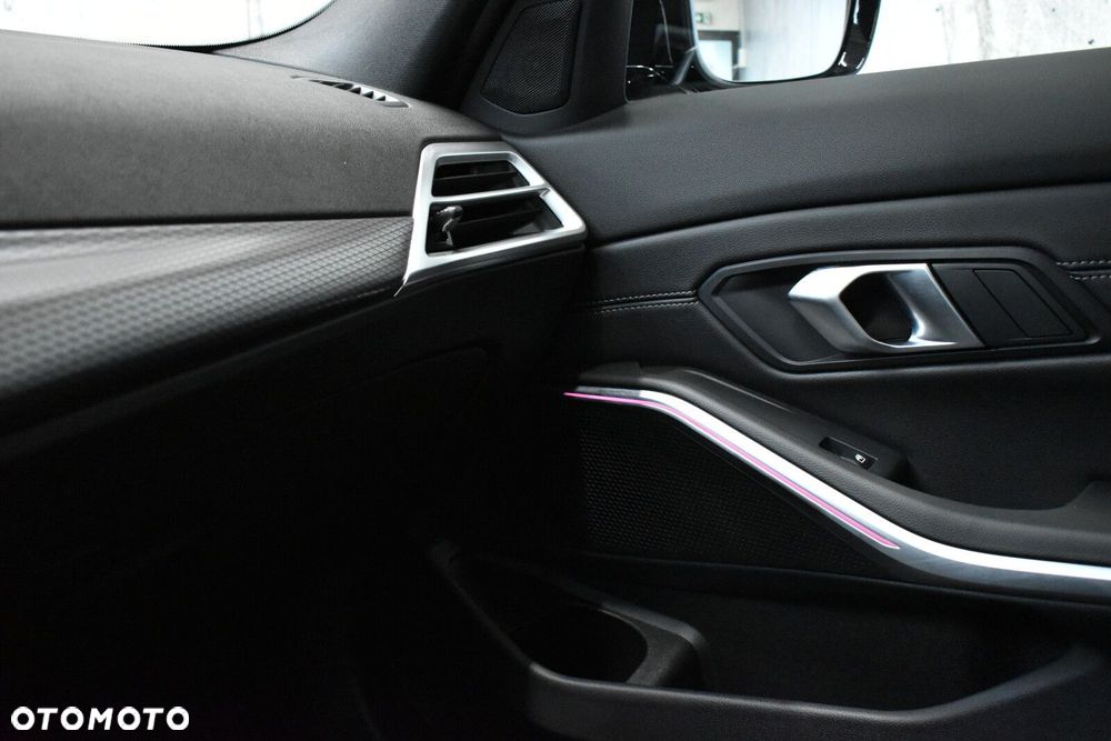 BMW Seria 3 - 20