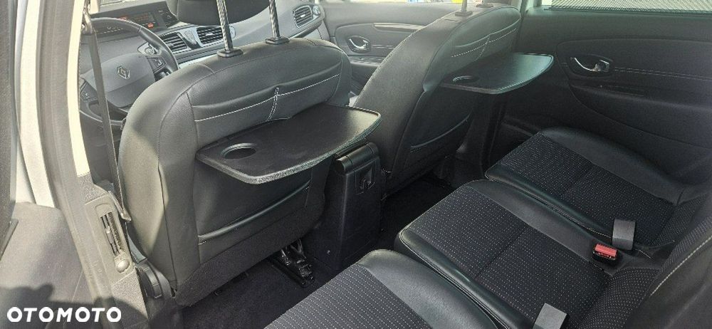 Renault Scenic - 16