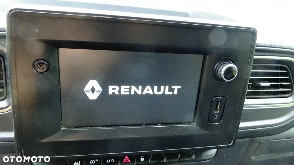 Renault Master - 18