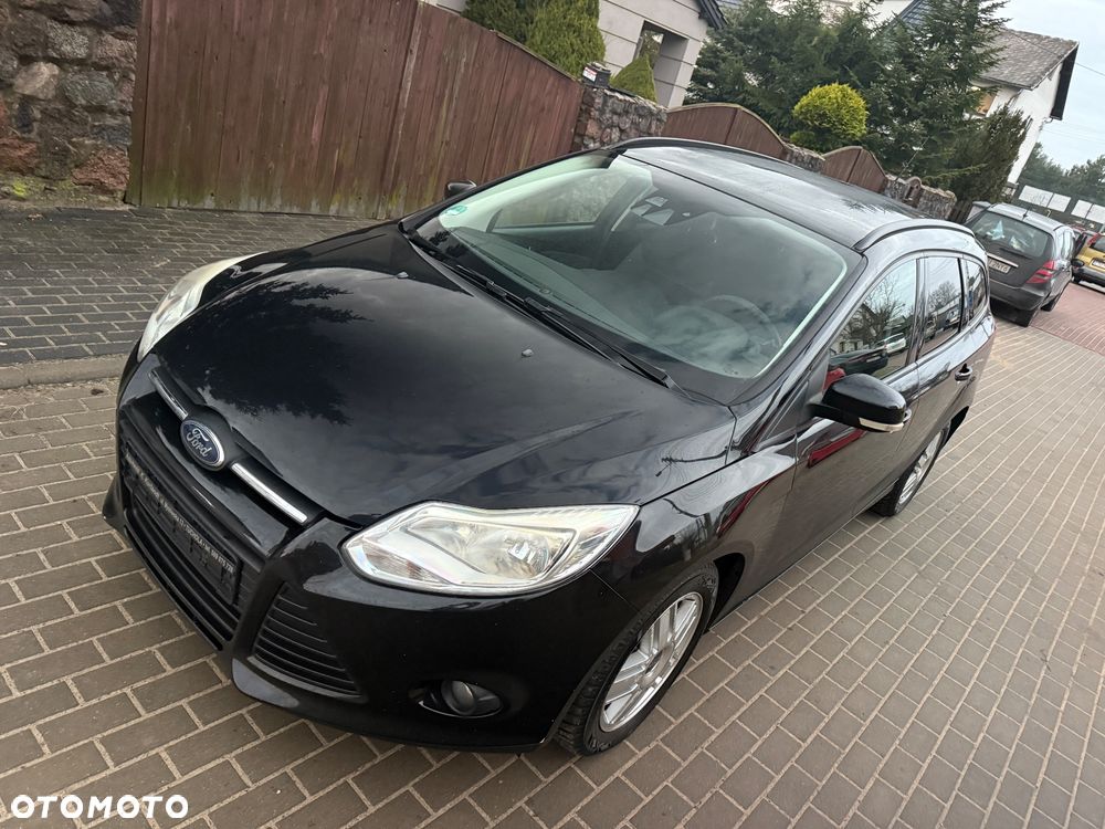 Ford Focus SW 1.6 TDCi DPF Champions Edition - 8