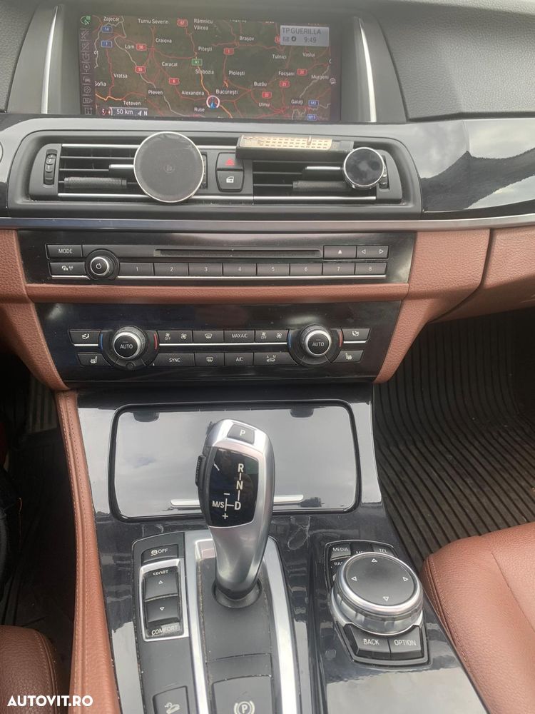 BMW Seria 5 520d xDrive Aut. - 8
