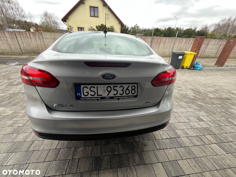 Ford Focus ver-2-0-trend - 19