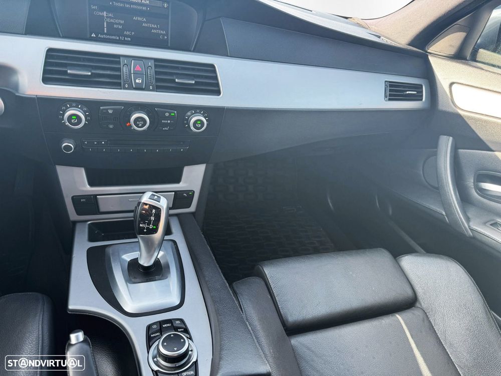 BMW 520 dA Sport - 8