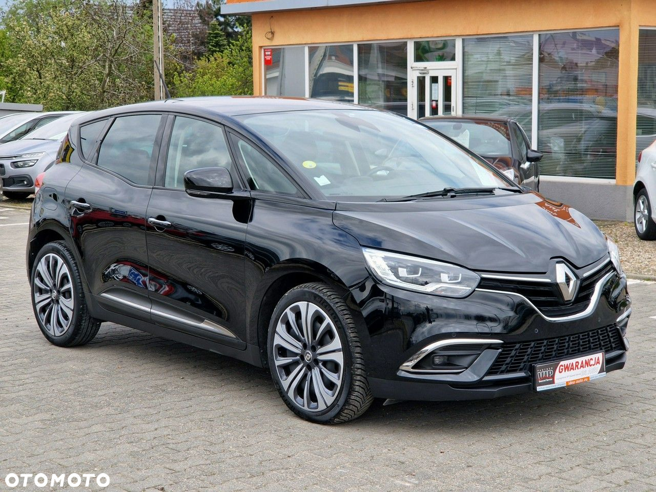 Renault Scenic - 11