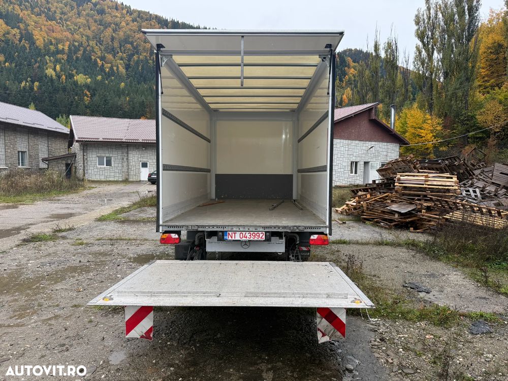 Mercedes-Benz SPRINTER 317 - 18