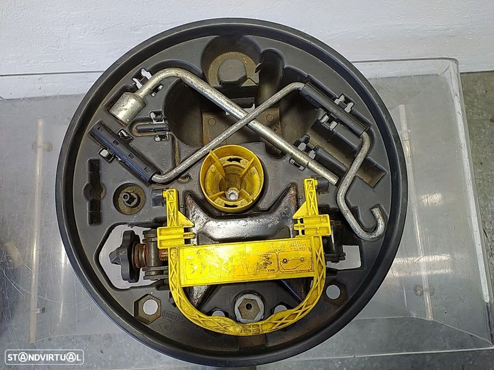 Macaco Renault Clio Ii Caixa (Sb0/1/2_) - 2