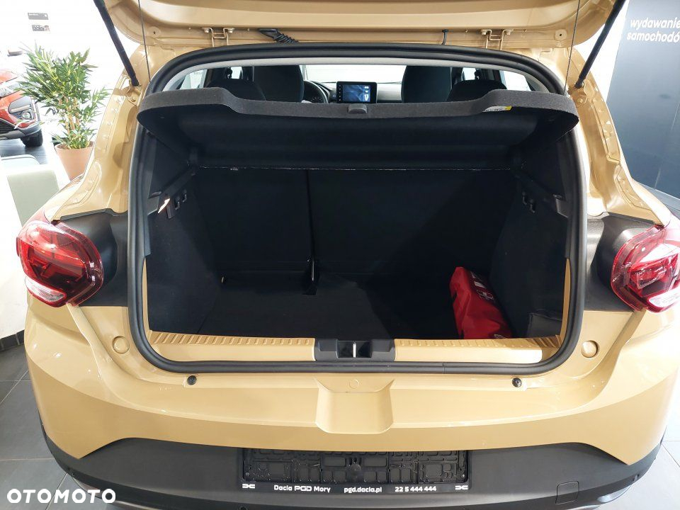 Dacia Sandero - 11