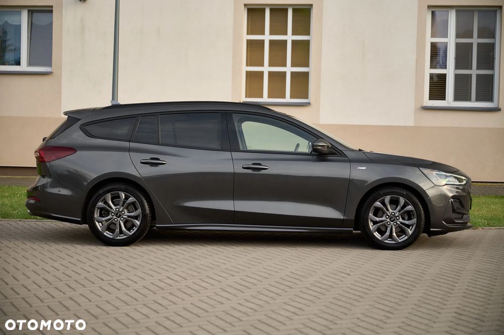 Ford Focus 1.5 EcoBlue Start-Stopp-System ST-LINE X - 18