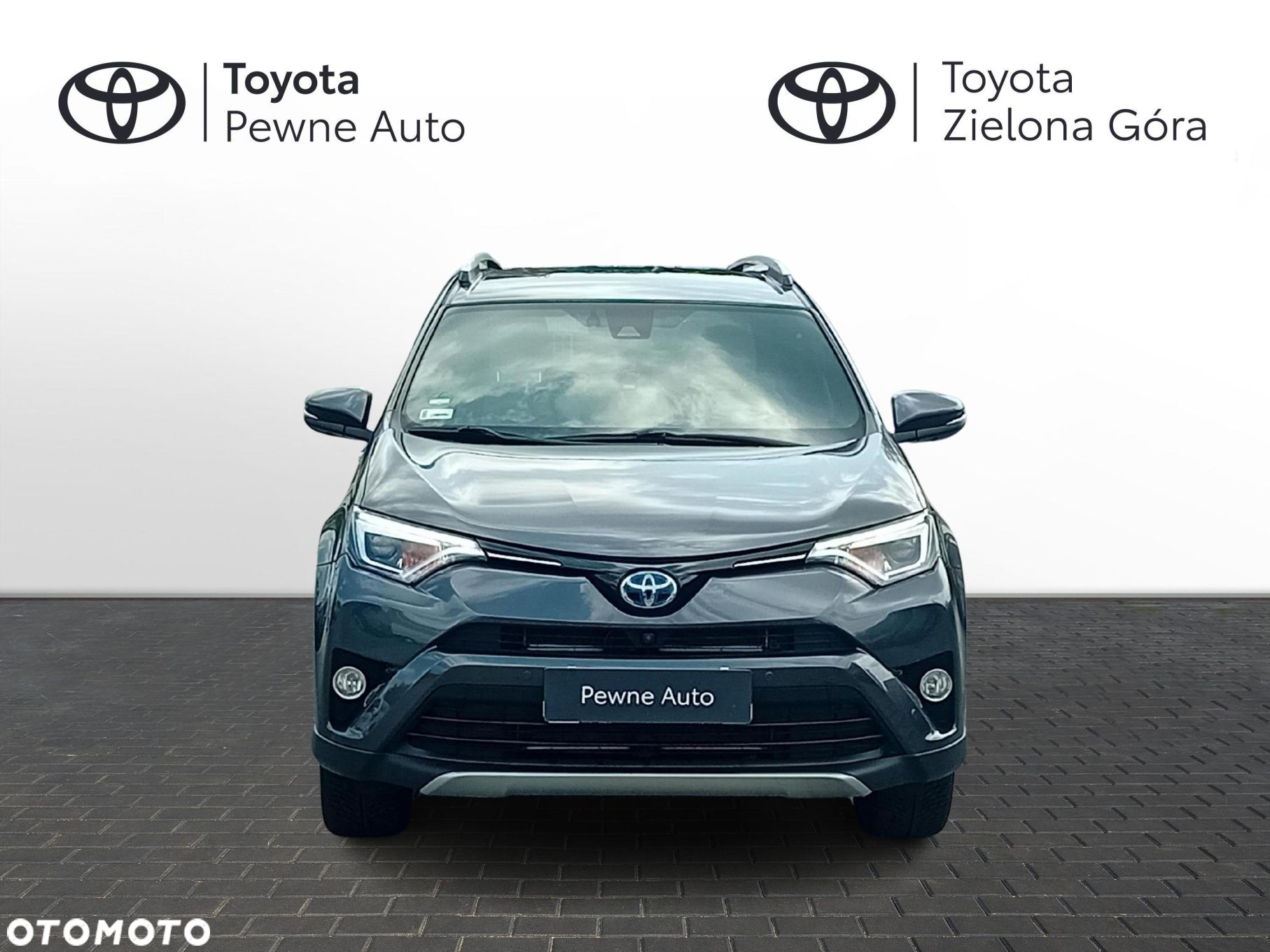 Toyota RAV4 - 8