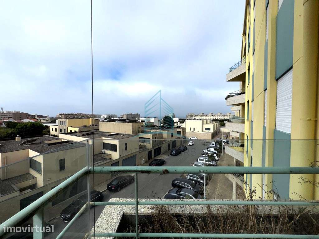 Apartamento T3 mobilado em Leça da Palmeira, a poucos metros da praia - Grande imagem: 4/32