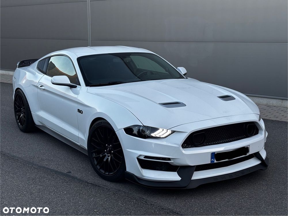 Ford Mustang 5.0 V8 GT - 2