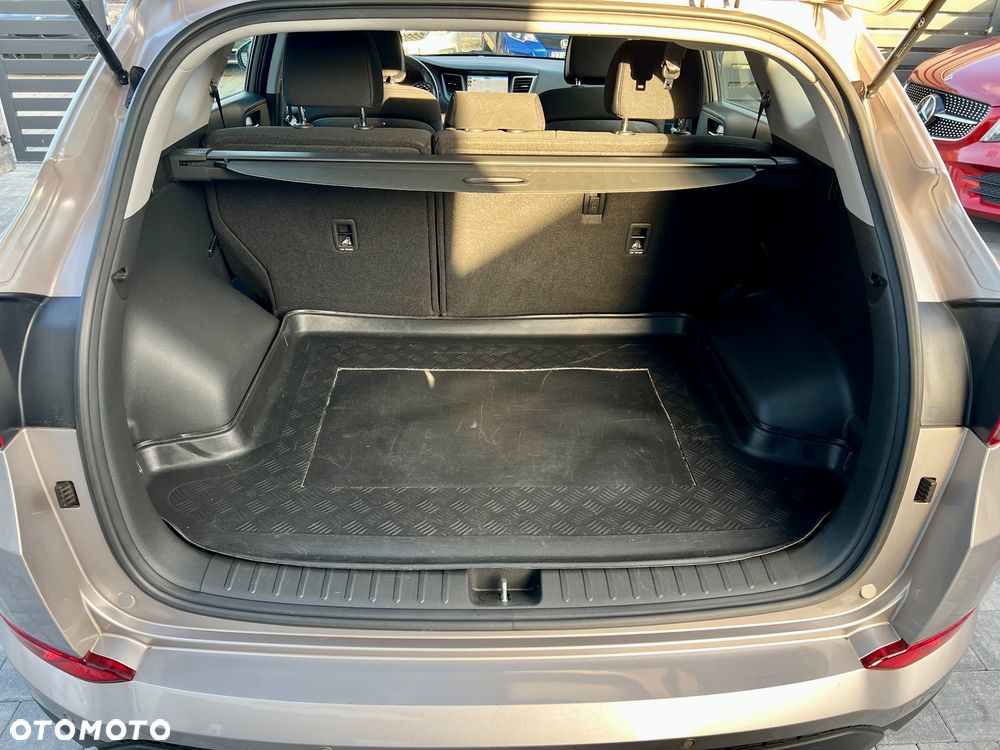 Hyundai Tucson blue 1.6 GDi 2WD Advantage - 27