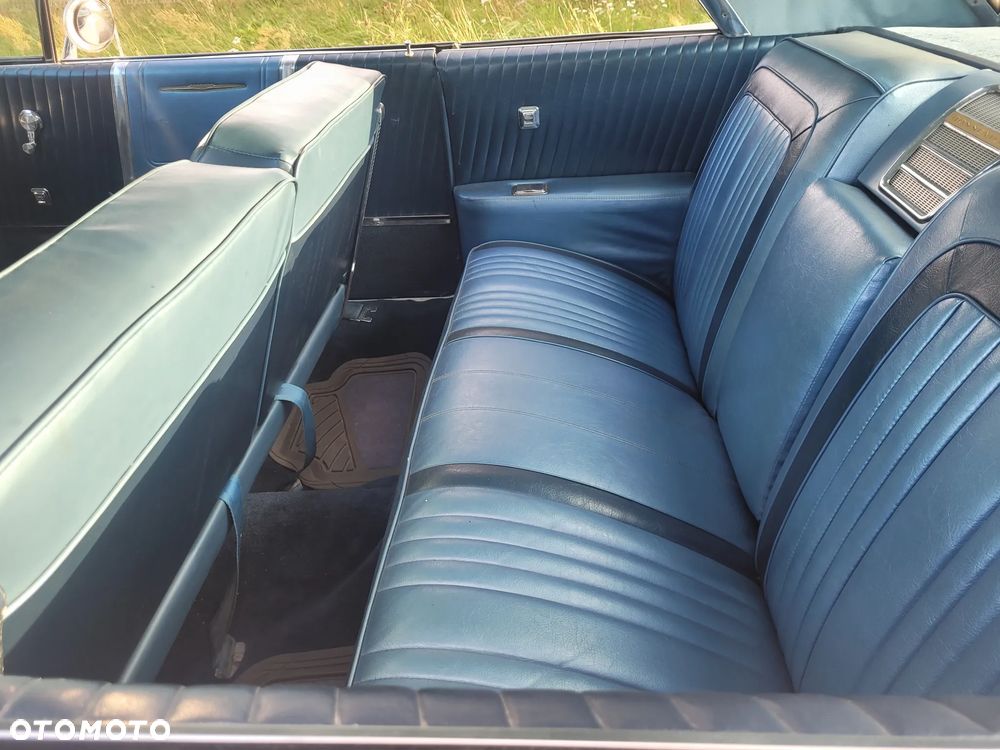 Pontiac Bonneville - 32