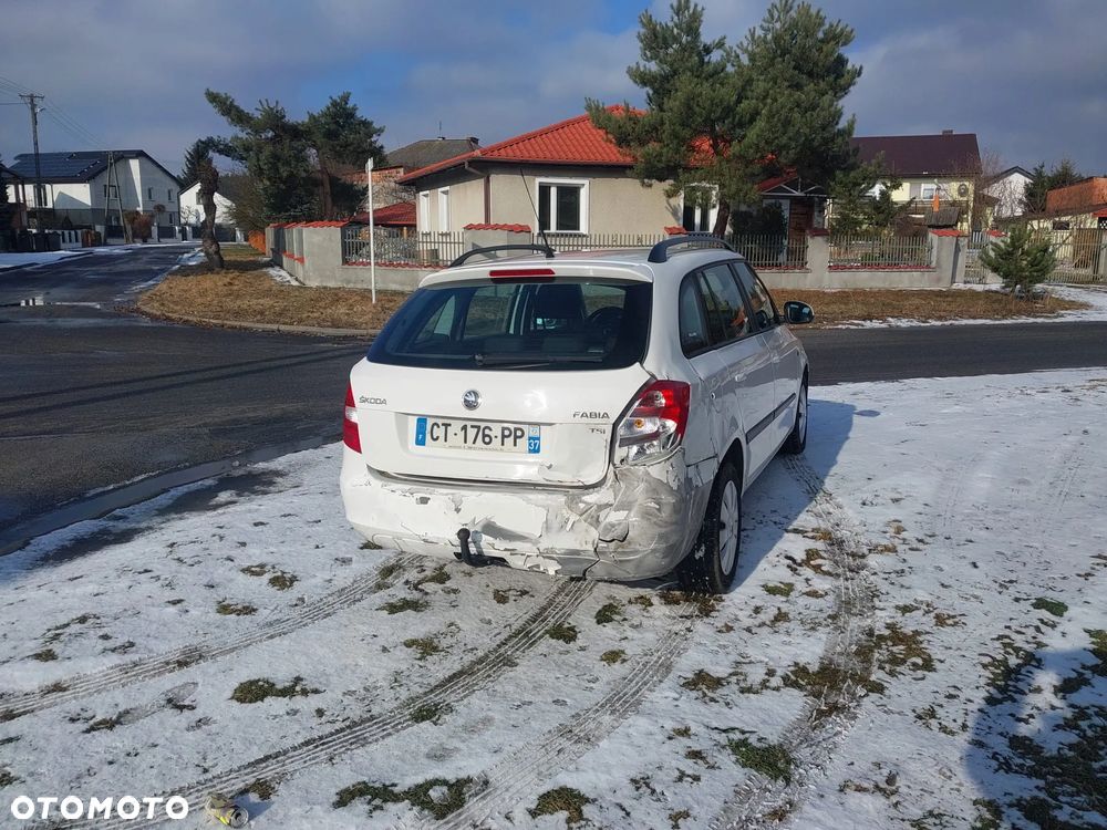 Skoda Fabia 1.2 TSI Active Plus - 8
