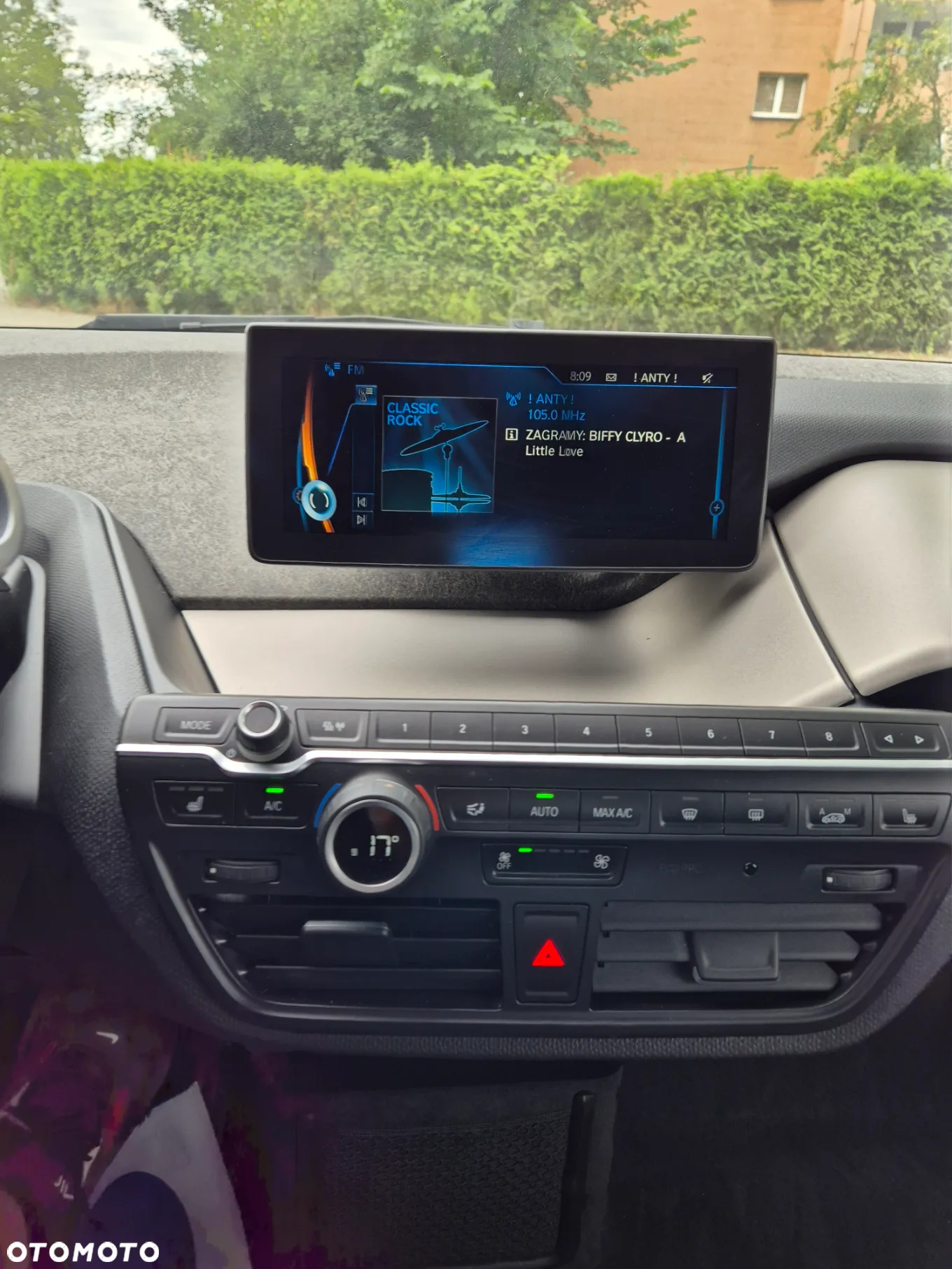 BMW i3 (60 Ah) - 16