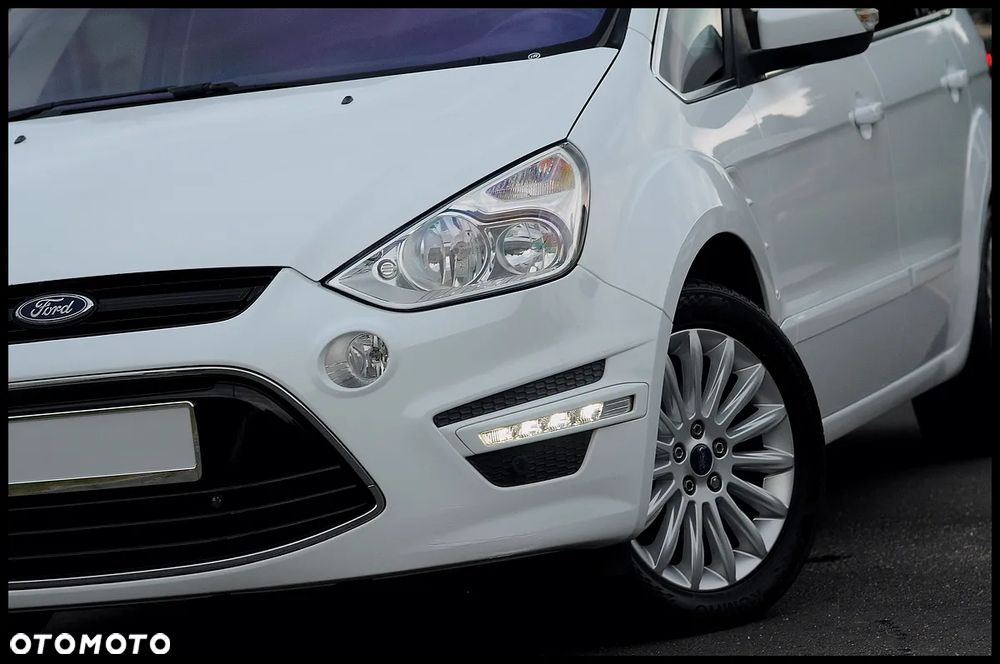 Ford S-Max 2.0 TDCi DPF Titanium - 17