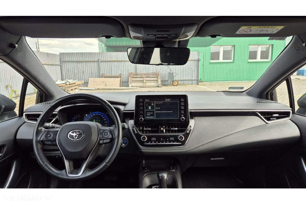 Toyota Corolla - 8