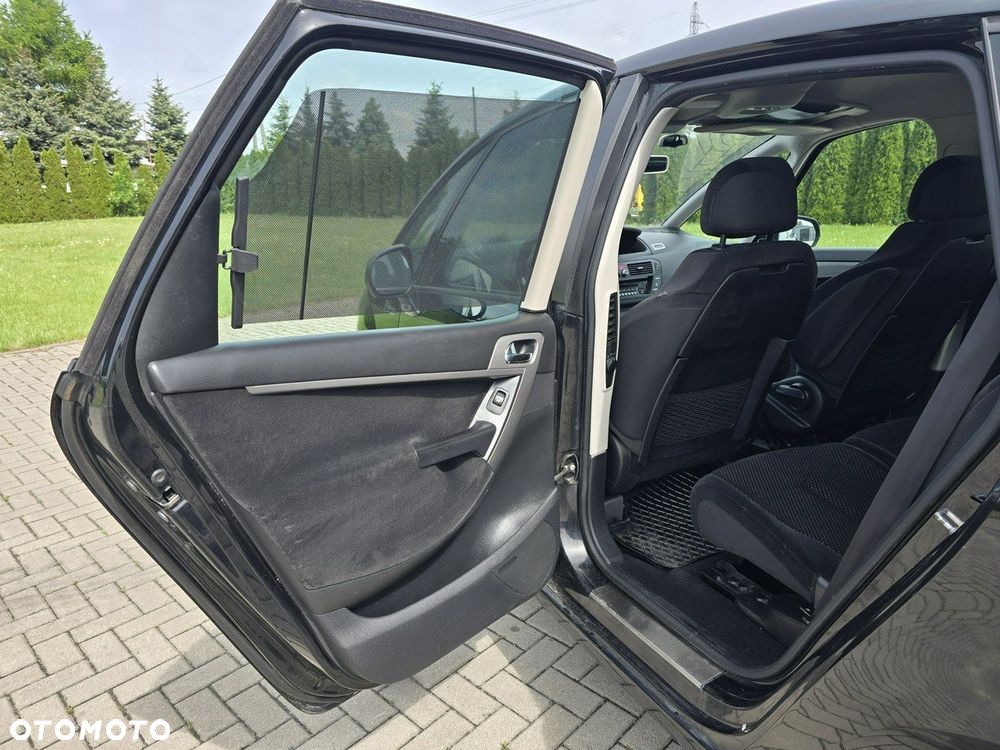 Citroën C4 Picasso - 17