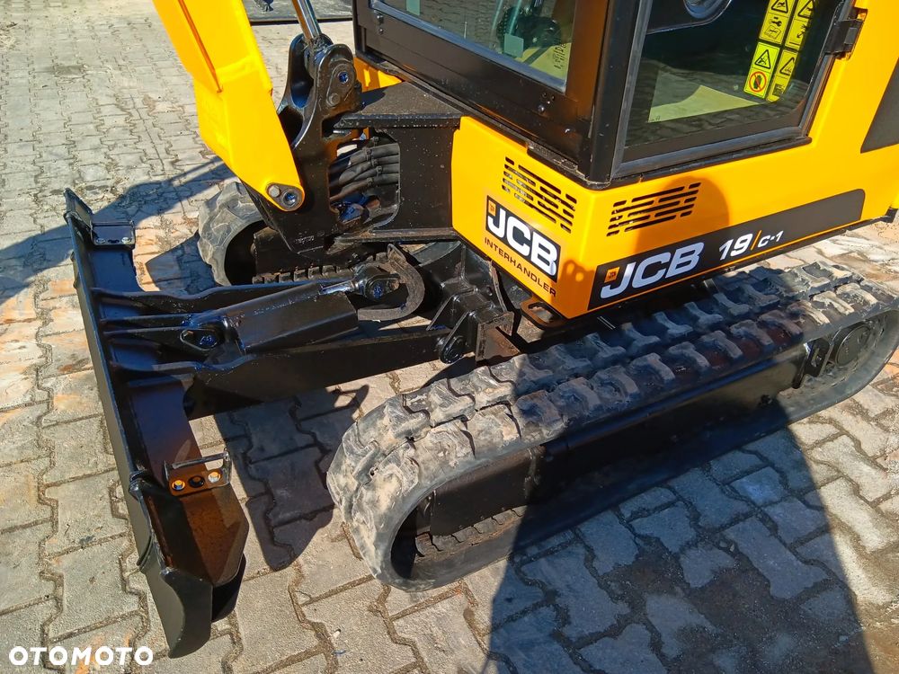 JCB 19C-1 - 5