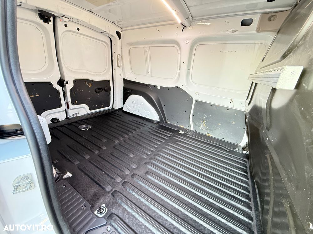 Renault Kangoo BLUE dCi 115 LIMITED - 9