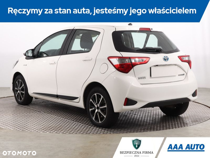 Toyota Yaris - 5