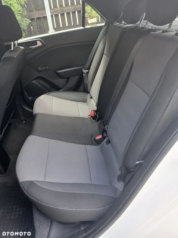 Hyundai i20 1.2 Classic Plus - 13